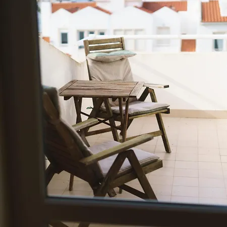 43 - Honu House * Ferrel (Leiria)